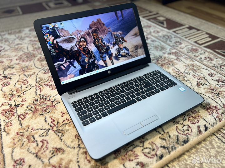 Игровой Ноутбук HP i5-7200u/8гб/500гб/4гб видео