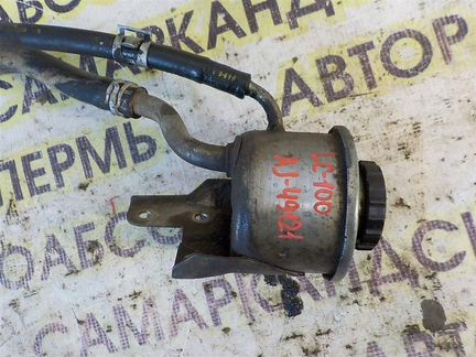 Бачок гидроусилителя Toyota Land Cruiser 100 1998