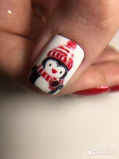 Маникюр с покрытием гель-лаком