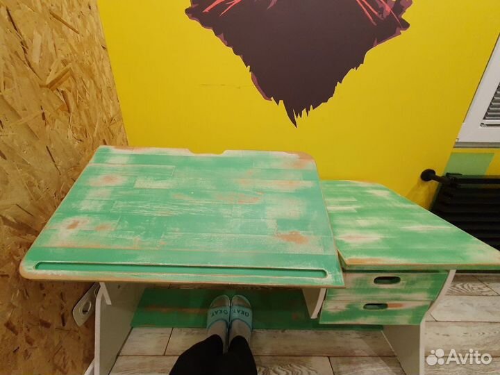 Растущая парта и стул в эксклюзивной расцветке