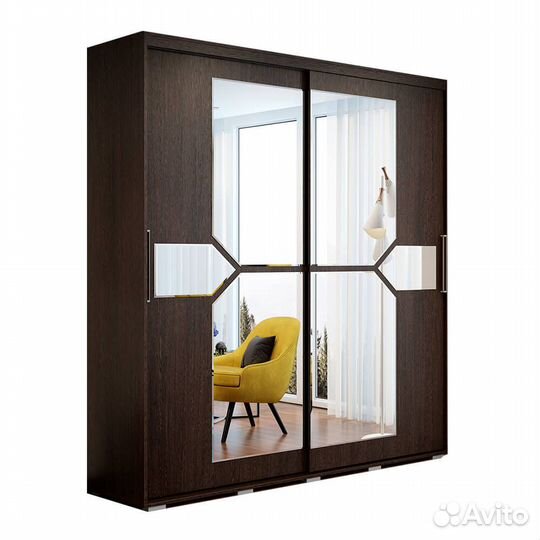 Шкаф купе вместительный