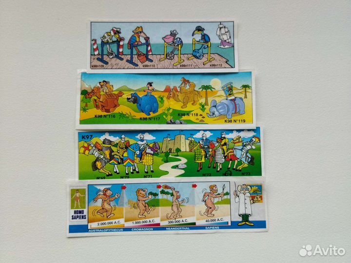 Вкладыши киндер-сюрпризов