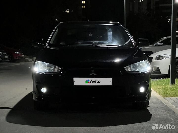 Mitsubishi Lancer 2.0 МТ, 2008, 310 000 км