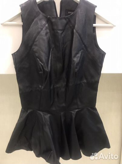 Женская кожаная жилетка