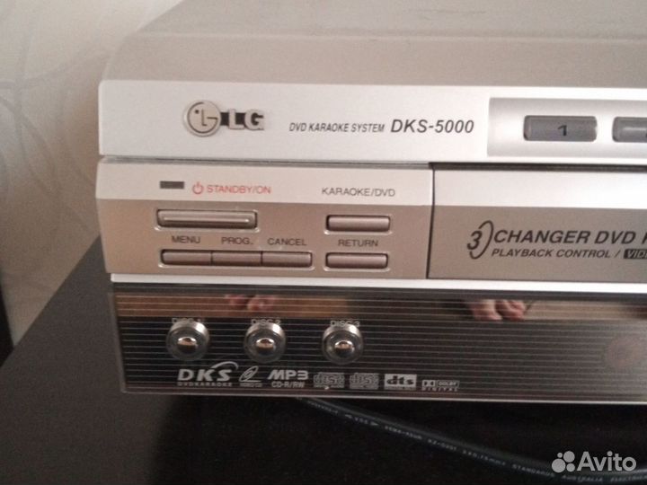 Dvd плеер с караоке LG dks-5000