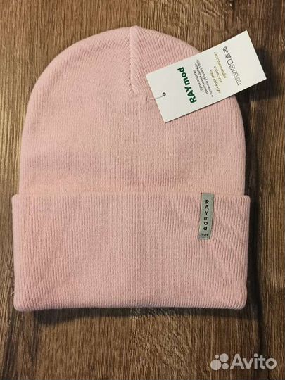 Женская шапка