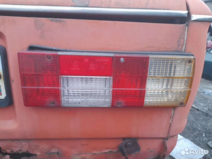 Задние фонари на Заз 968М в хор.сост
