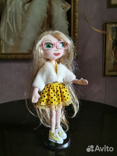 Текстильная интерьерная кукла