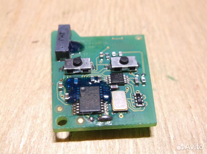 13.188.281 Opel Corsa D 2 Button Remote Key Delphi