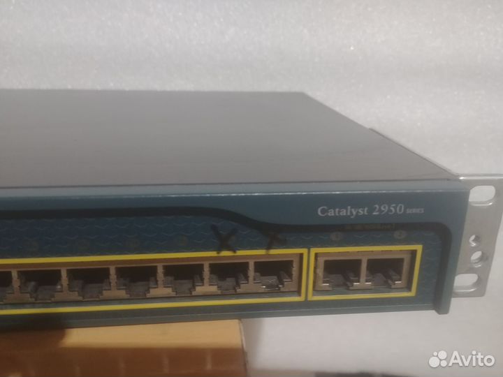 Cisco Catalyst 2950 коммутатор