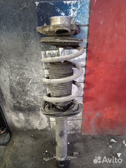 Стойки амортизатора Боксер, Джампер, Дукато