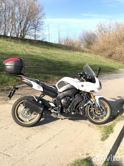 Yamaha FZ8