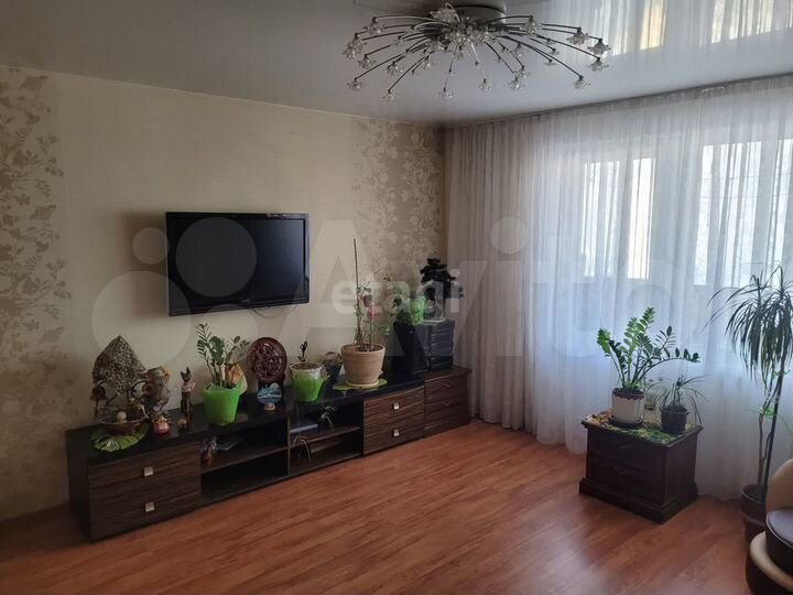 4-к. квартира, 80,2 м², 9/10 эт.