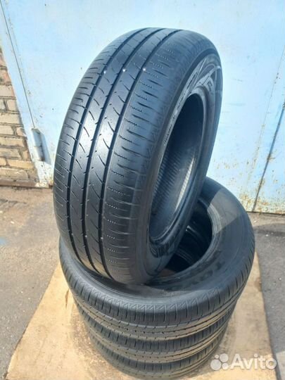 Toyo NanoEnergy 3 195/65 R15