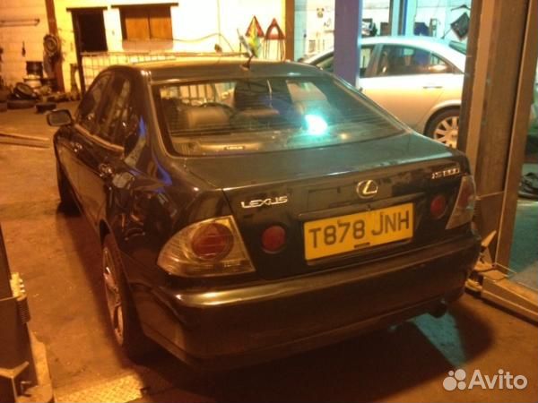 Разбор на запчасти Lexus IS