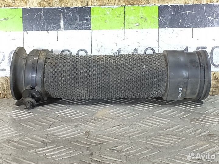 Патрубок впускного коллектора Chevrolet Lanos 2004