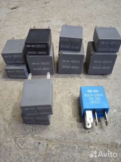 Реле Hyundai Sonata 5EF 2.7l