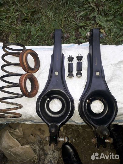 Рычаги задней подвески