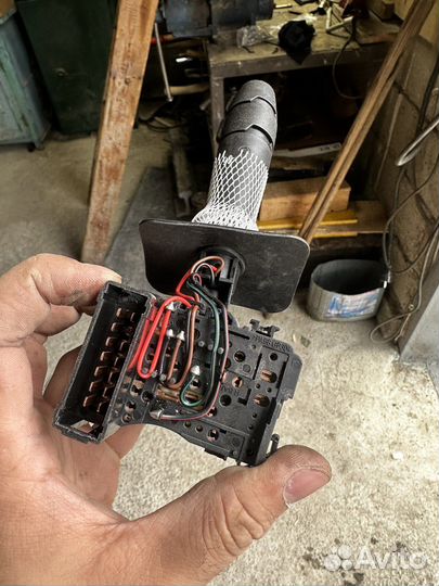 Подрулевой переключатель renault logan