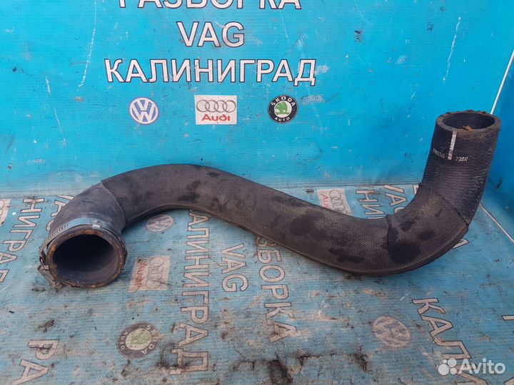 Патрубок интеркулера. Ауди А5.2017г