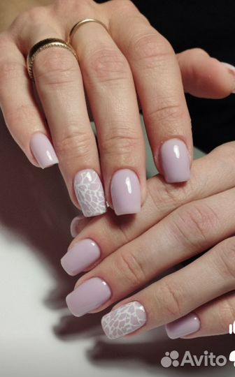 Маникюр, педикюр, наращивание ногтей