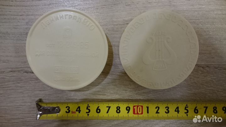 Баночка от легендарной ленинградской пудры