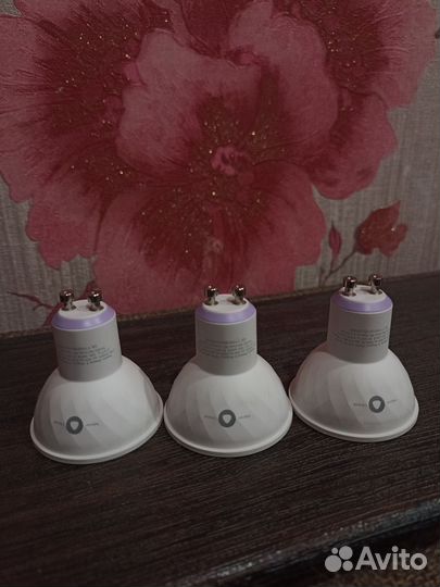 Умная лампочка яндекс gu10