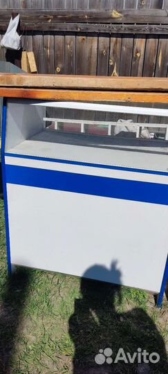 Торговые тумбы