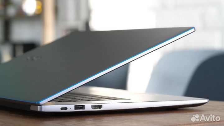 Ноутбук Honor magicbook 15