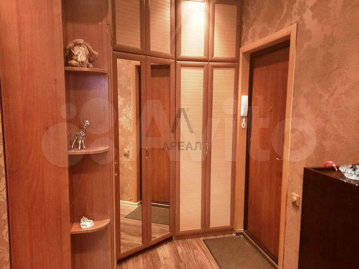 2-к. квартира, 59 м², 9/17 эт.