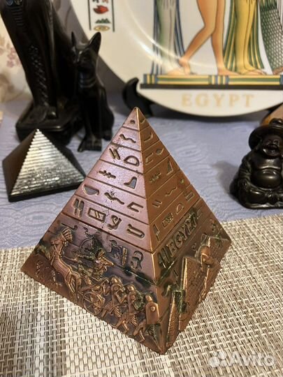 Сувениры (Япония, Египет, Вьетнам)