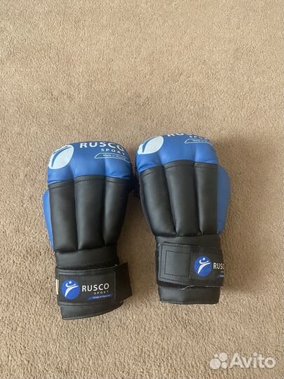 Перчатки для рукопашного боя 10