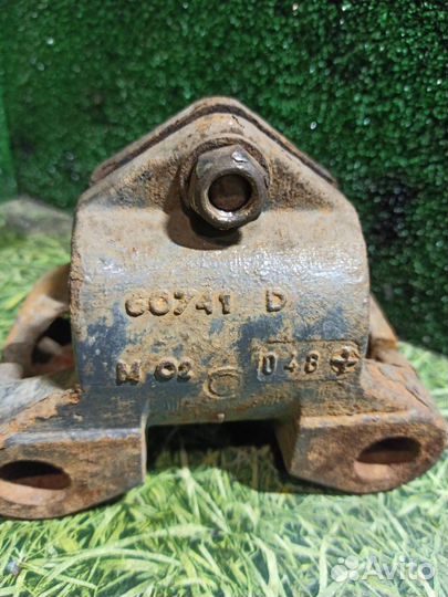 Кронштейн стабилизатора Renault Magnum 2003