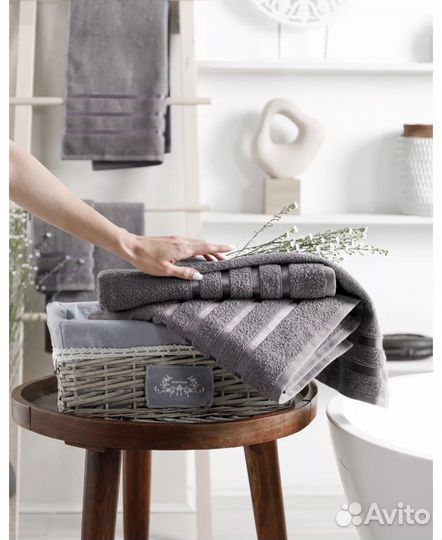 Полотенца махровые 3 штуки в наборе