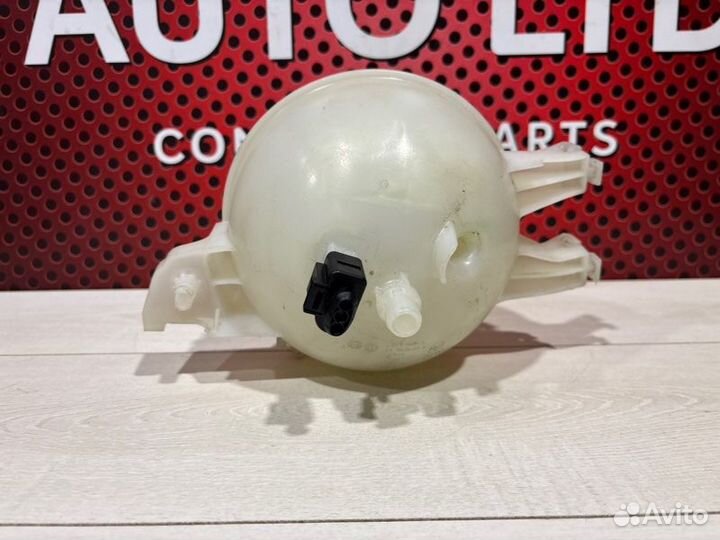 Бачок расширительный Bmw X3 G01 2022