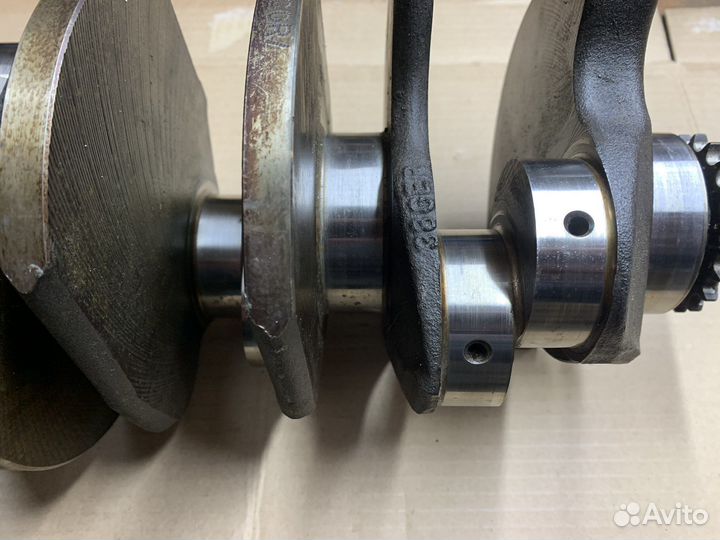 Коленвал Audi a6 c5 2.8