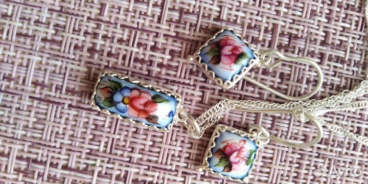 Кулоны эмаль