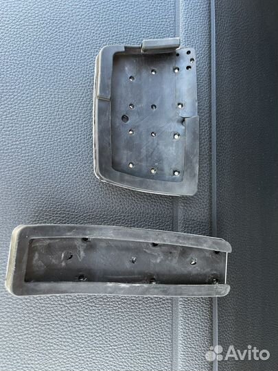 Накладки на педали Q7, Туарег, Кайен