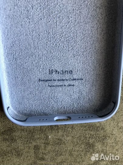 Чехол на iPhone 12