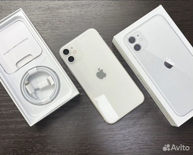 iPhone 11, 64 ГБ