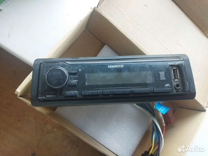 Автомагнитола