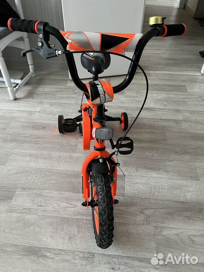 Детский велосипед новый