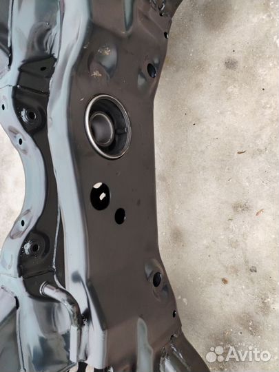 Подрамник задний Nissan Teana J32 4wd