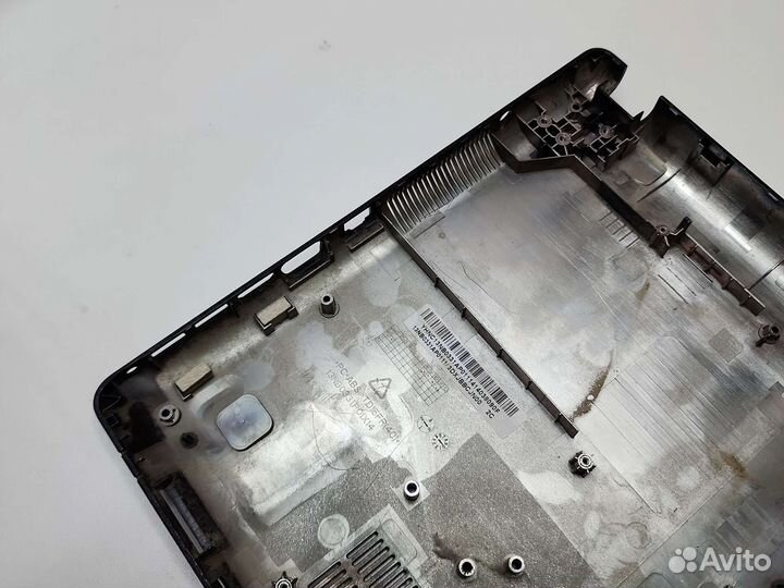 Поддон ноутбука asus x451m