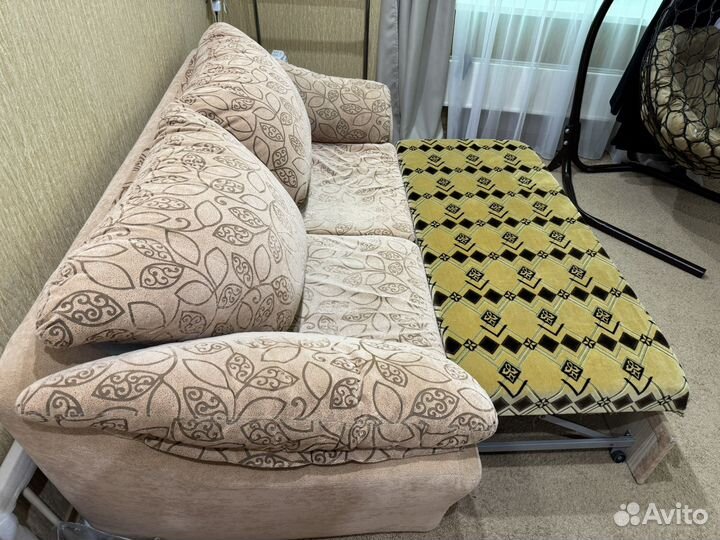 Комплект мягкой мебели бу диван + 2 кресла