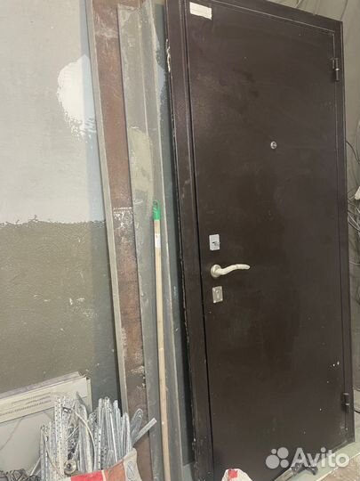 Дверь входная