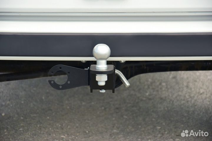 Фаркоп съемный квадрат Нива 