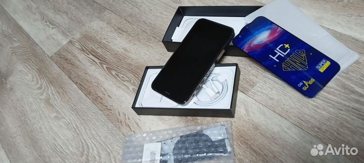 iPhone Xr, 128 ГБ