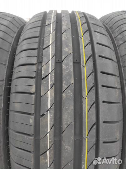 Tracmax X-Privilo TX3 225/55 R17