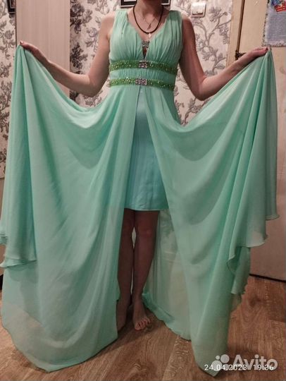 Вечернее платье